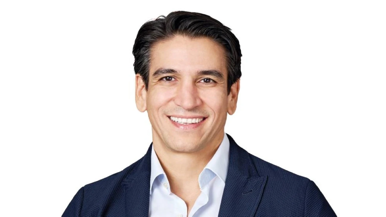 فاعل خير يتبرع بـ 15 مليون درهم لدعم حملة حد الحياة